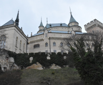 11.3.2023 Prehliadka Košece a Bojnice.