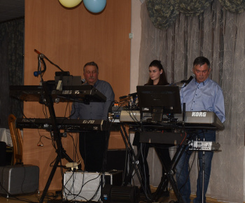 31.12.2024 Silvestrovská zábava. 31.12.2024 Silvestrovská zábava.