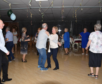 31.12.2024 Silvestrovská zábava. 31.12.2024 Silvestrovská zábava.