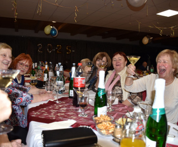 31.12.2024 Silvestrovská zábava. 31.12.2024 Silvestrovská zábava.