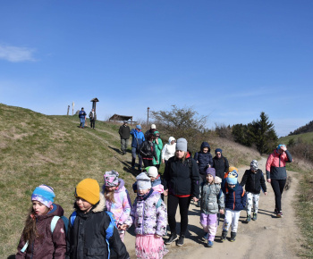 11.4.2025 Jarná vychádzka s MŠ 1.Mája. 11.4.2025 Jarná vychádzka s MŠ 1.Mája.