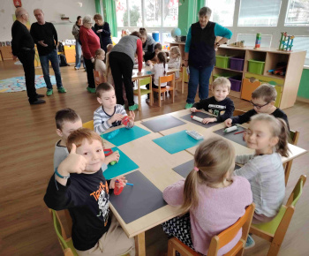 19.11.22025 Vianočné ozdoby v MŠ 1.Mája