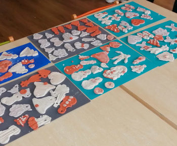 19.11.22025 Vianočné ozdoby v MŠ 1.Mája